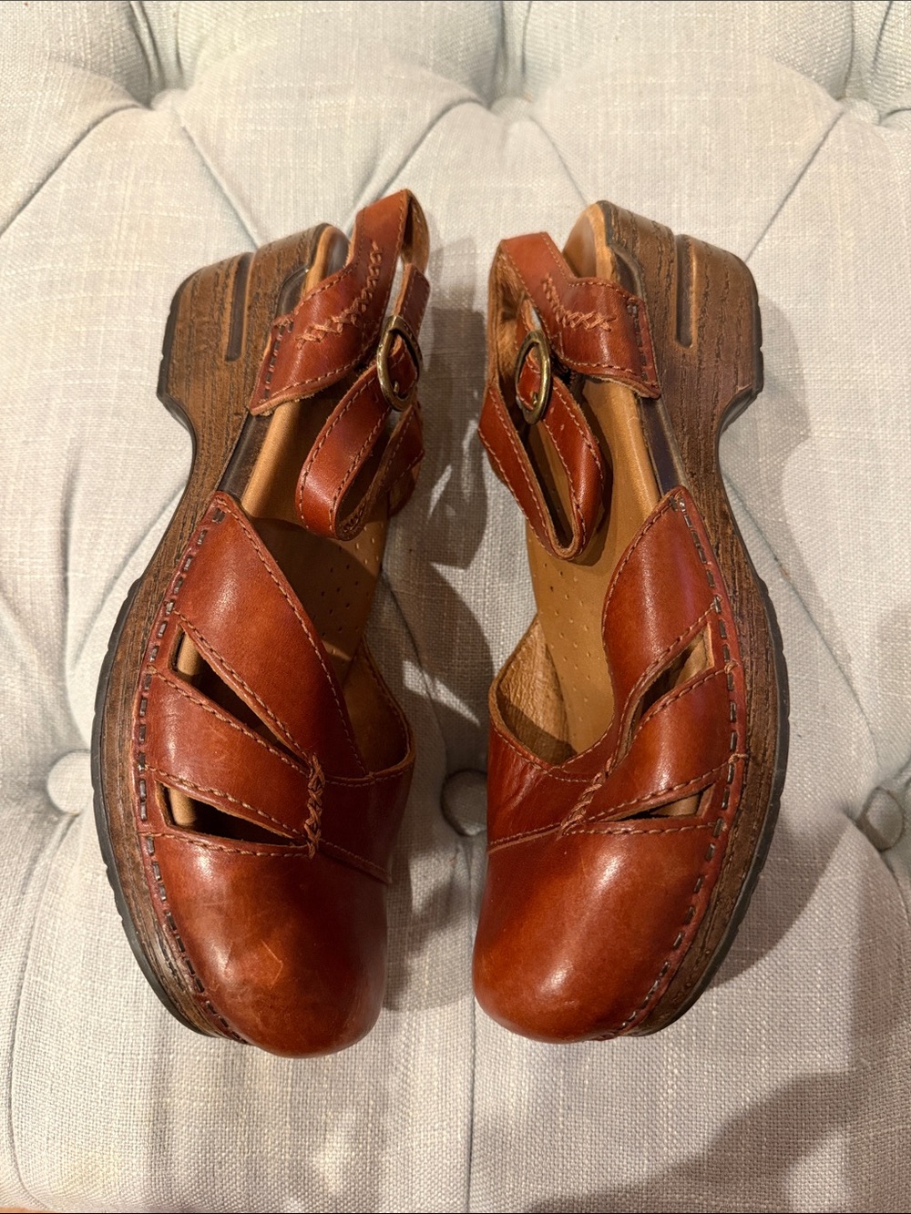 Dansko Women's Brown Leather Slingback Clogs - Picture 3 of 6